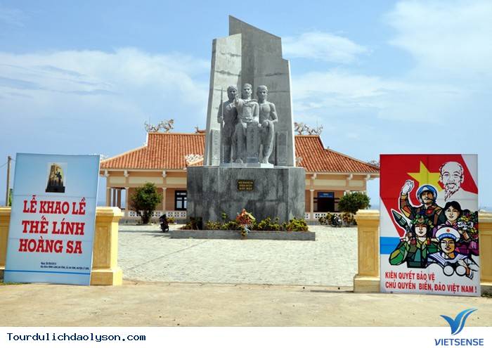 Nhà trưng bày Hải Quân 