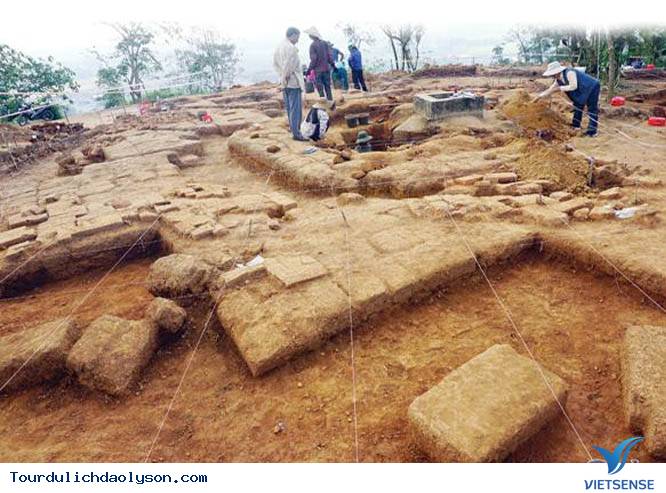 Tháp Chăm Núi Bút Quảng Ngãi - Ảnh 2