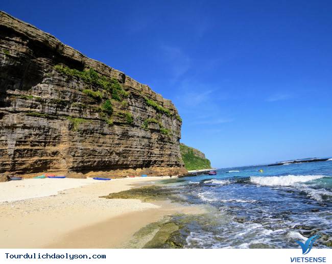 Trải nghiệm 1 ngày trên biển đảo Lý Sơn - Ảnh 3