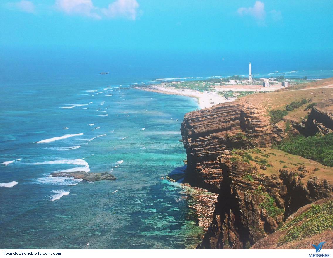 Trải nghiệm 1 ngày trên biển đảo Lý Sơn - Ảnh 4