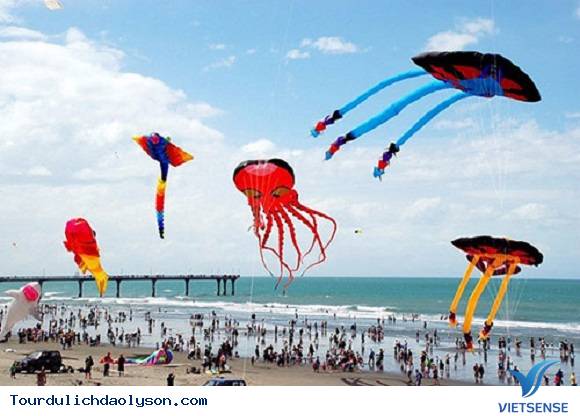 Tuần Văn hóa biển đảo Quảng Ngãi - Ảnh 1 Tuần Văn hóa biển đảo Quảng Ngãi - Ảnh 1