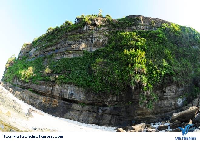 Vết tích núi lửa hàng triệu năm trên đảo Lý Sơn - Ảnh 3