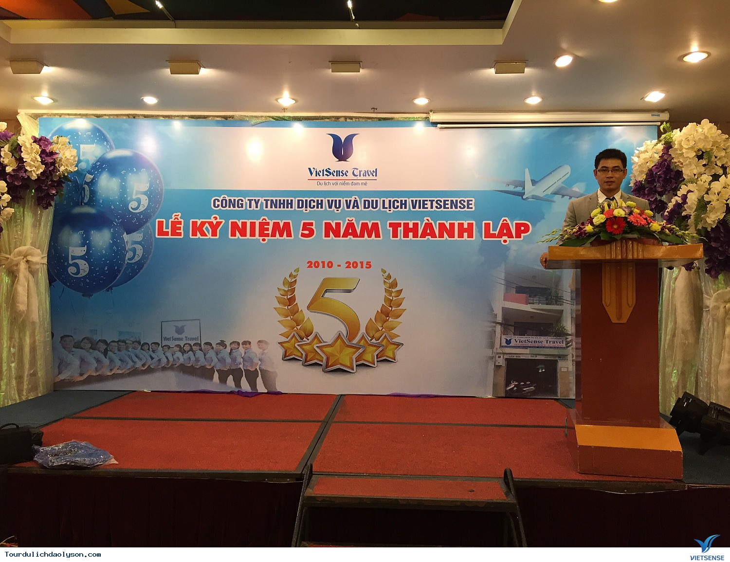 VietSense Travel Hân Hoan Kỷ Niệm 5 Năm Thành Lập - Ảnh 2 VietSense Travel Hân Hoan Kỷ Niệm 5 Năm Thành Lập - Ảnh 2