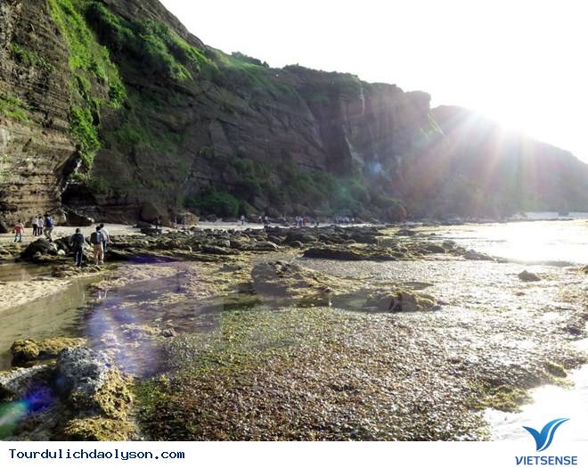 Xây dựng công viên địa chất trên đảo Lý Sơn - Ảnh 2 Xây dựng công viên địa chất trên đảo Lý Sơn - Ảnh 2